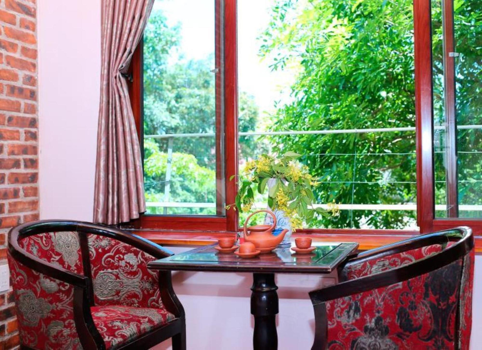 Ho Nui Dinh Hotel Ninh Binh Esterno foto