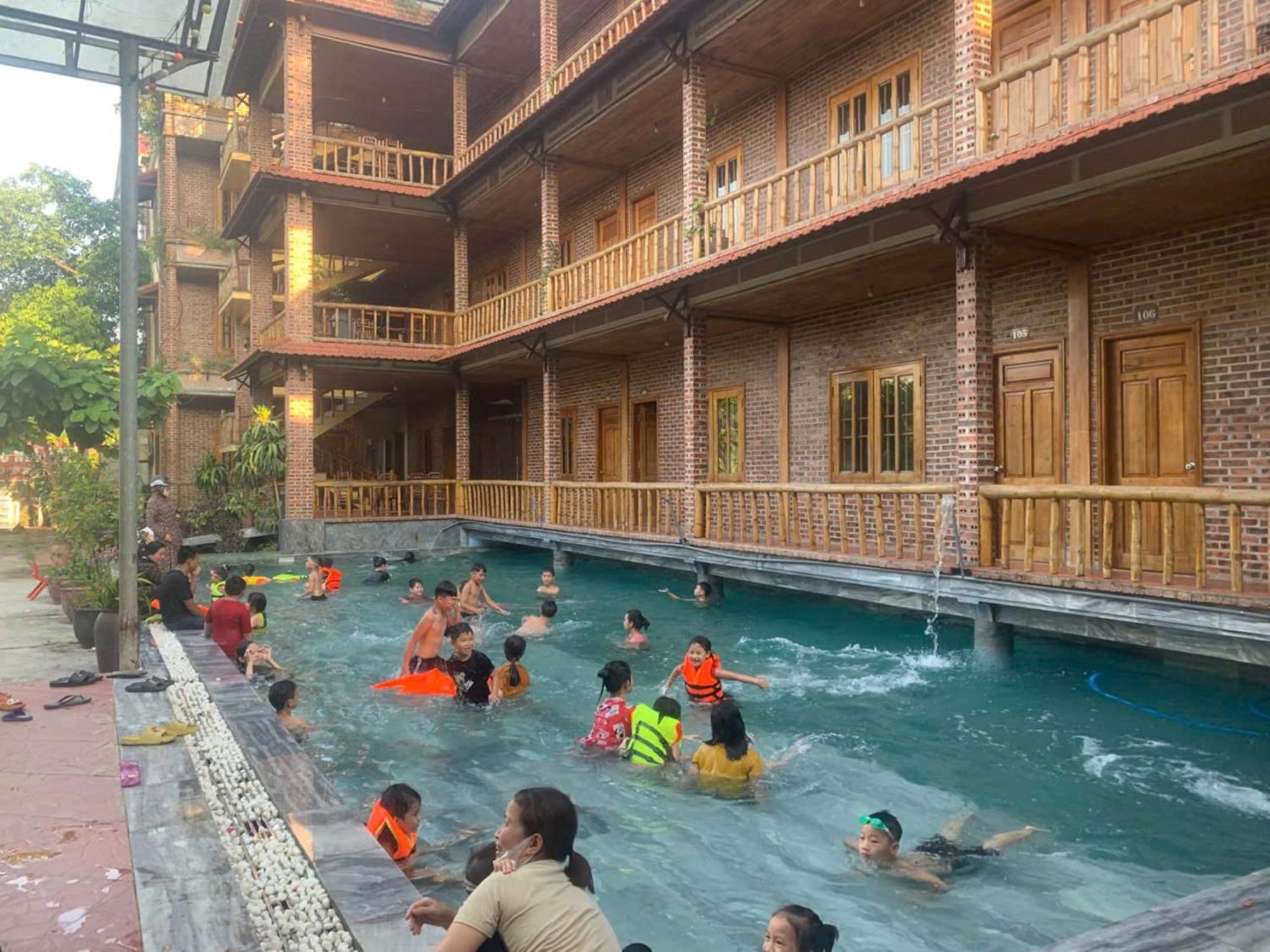 Ho Nui Dinh Hotel Ninh Binh Esterno foto