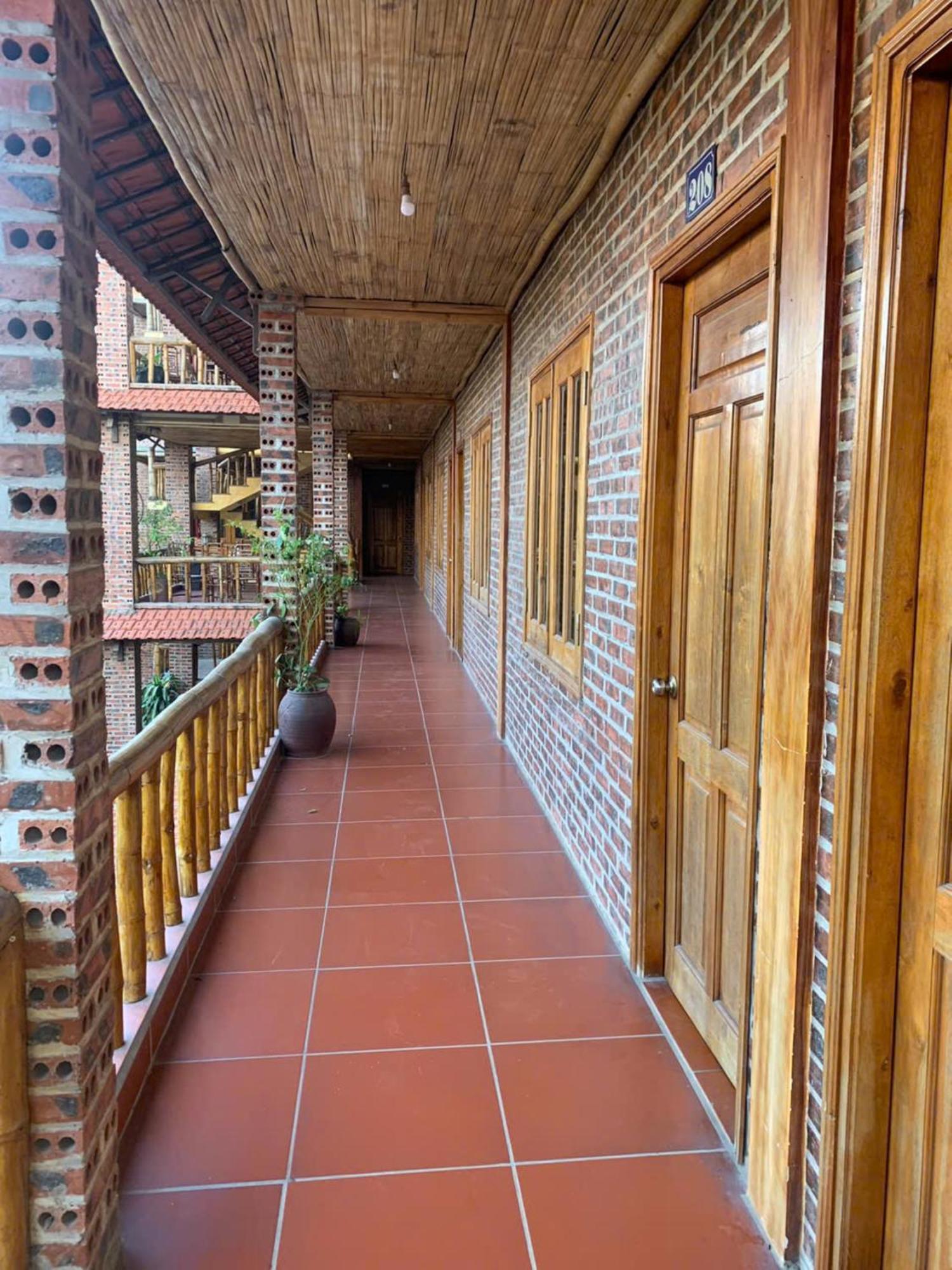 Ho Nui Dinh Hotel Ninh Binh Esterno foto